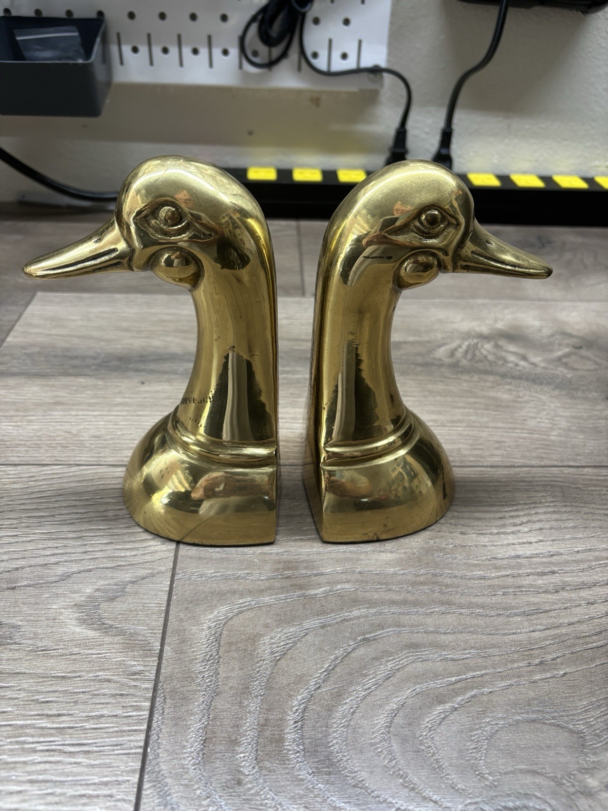 Vintage Set of 2 Brass Duck Head Bookends MCM Pair – Antique Vintage Set of 2 Brass Duck Head Bookends MCM Pair – Antique
