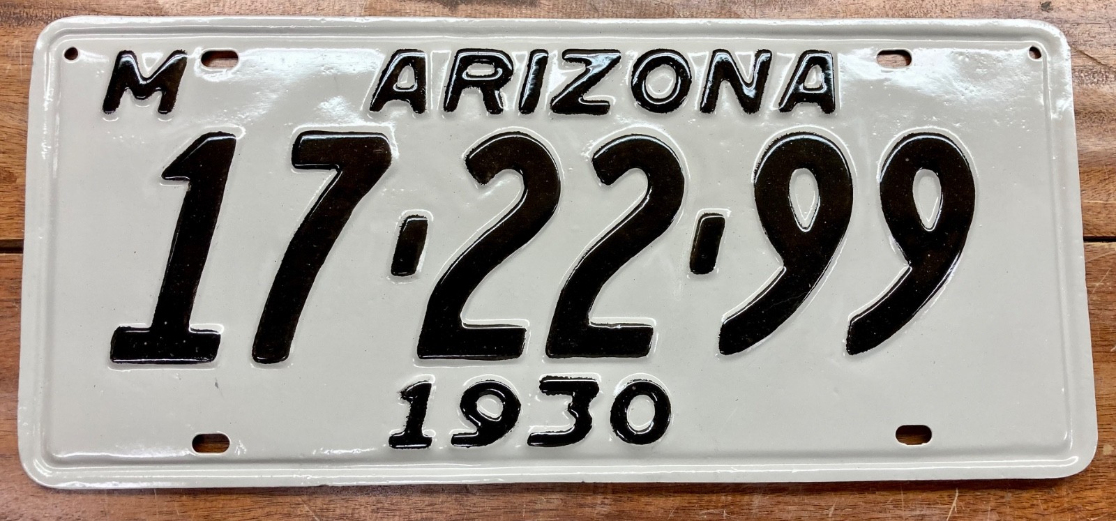 HARDER TO FIND 1930 NAVAJO COUNTY, ARIZONA LICENSE PLATE 17 22 99  MVD CLEAR