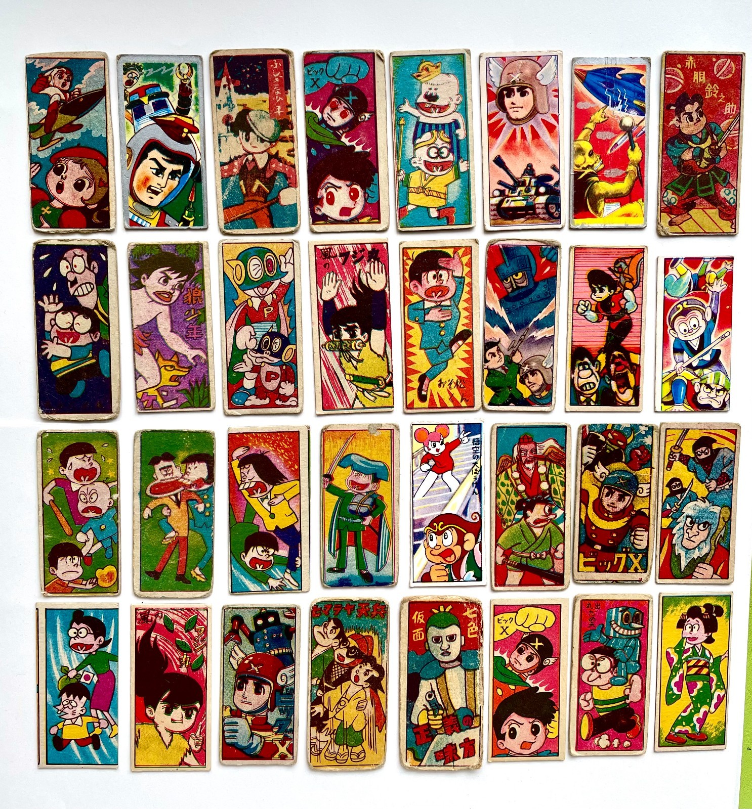 Lot of 32 Vintage Japanese Showa Manga characters Menko trading cards '60s b2