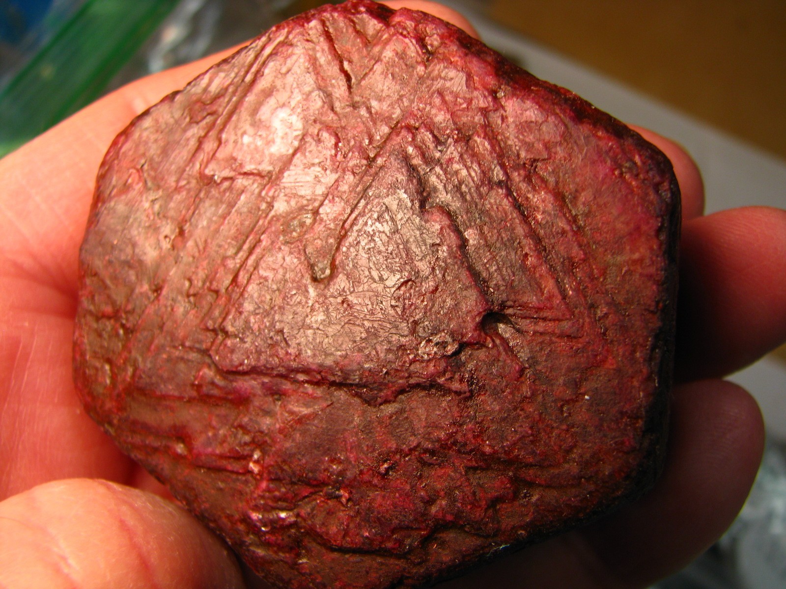 2/3lb 1513cts 2.67inch AT WIDEST 1.2inch LARGE RUBY CRYSTAL HUGE BIG BURMA #066 2/3lb 1513cts 2.67inch AT WIDEST 1.2inch LARGE RUBY CRYSTAL HUGE BIG BURMA #066