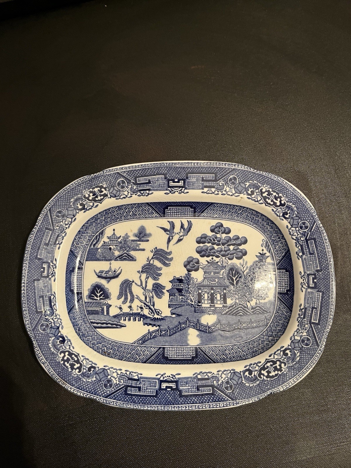 Blue Willow English Engraved Platter.    Production 1932 No Chips Or Scratches