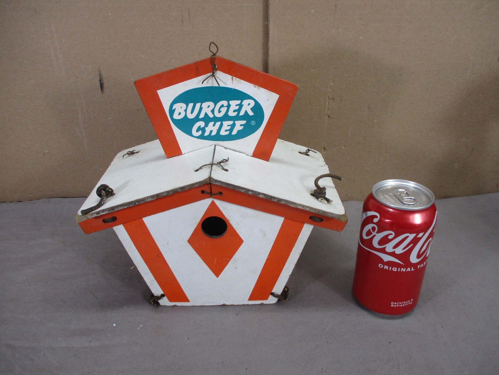 Vtg 1968 Burger Chef Restaurant Promotional Wren Birdhouse Kit Assembled   RARE