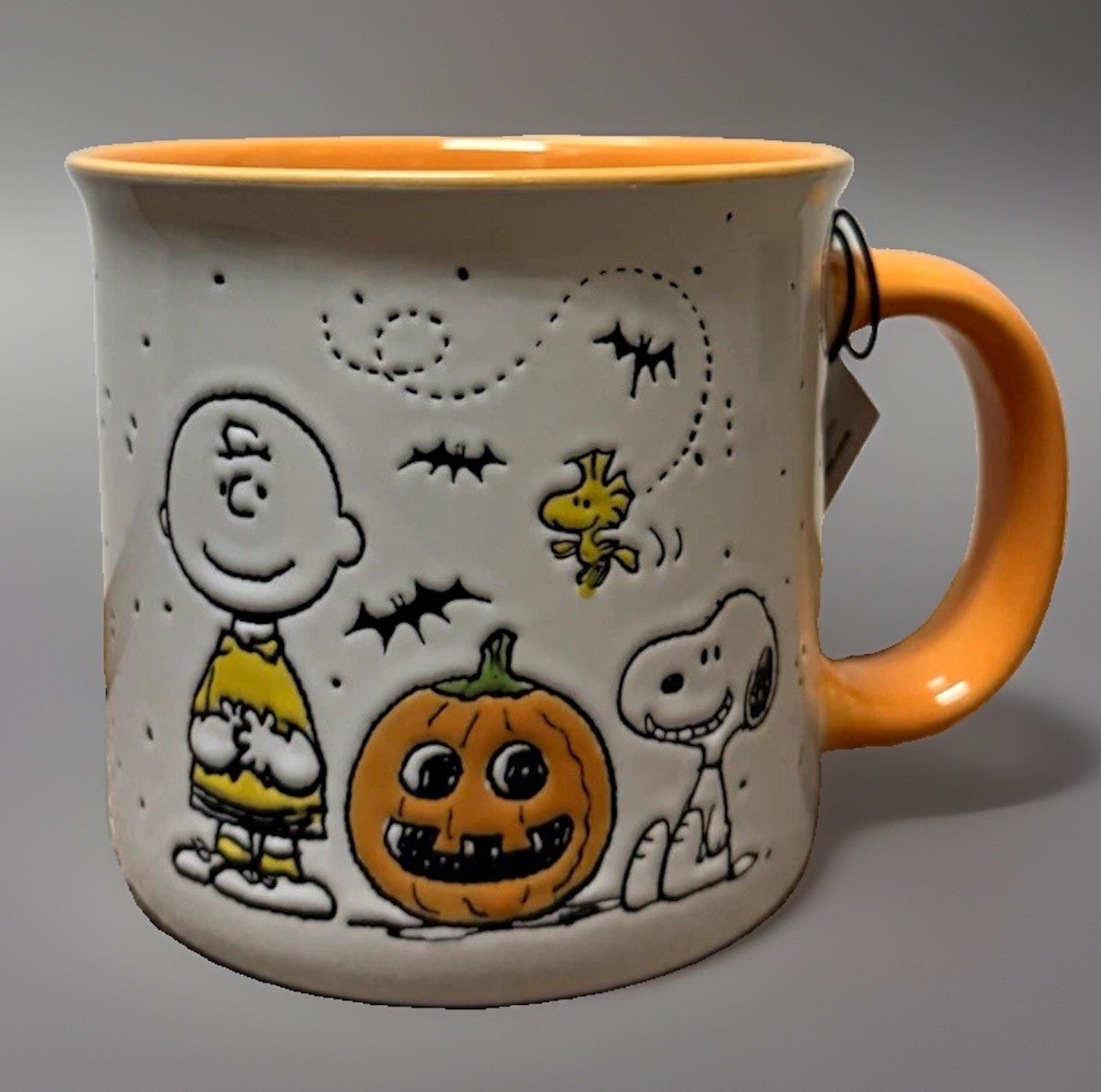 Peanuts Halloween Charlie Brown Snoopy Woodstock 21.5 ounces Stoneware Mug NEW