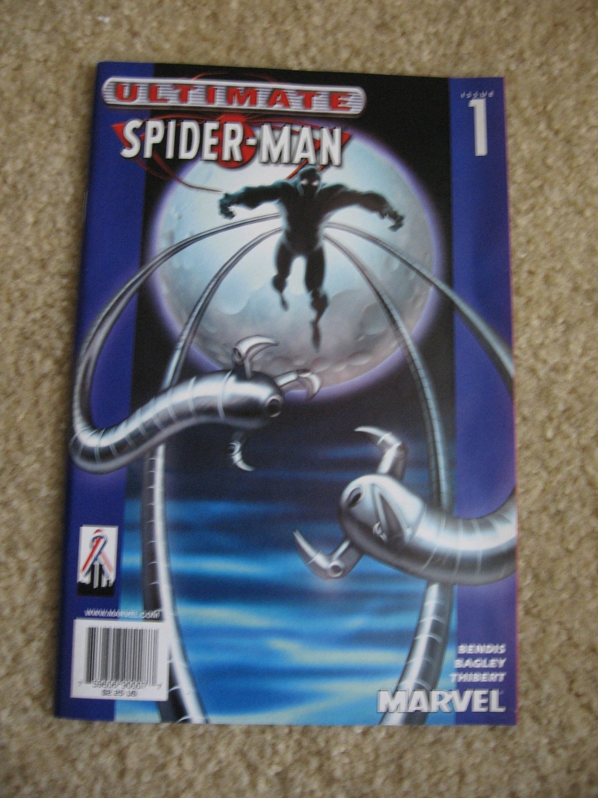 Ultimate Spiderman Comic Book #1 2002 Ultimate Spiderman Comic Book #1 2002