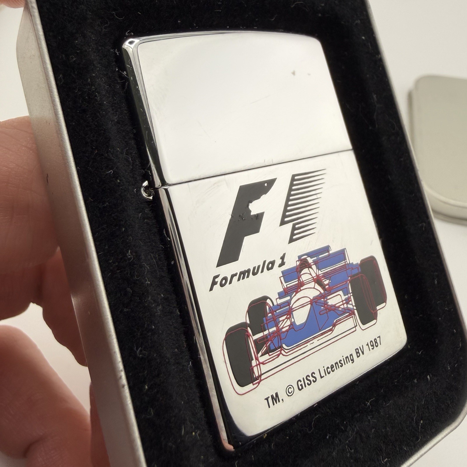 GENUINE Zippo Lighter FORMULA 1 F1 RACING Polished Chrome 1997