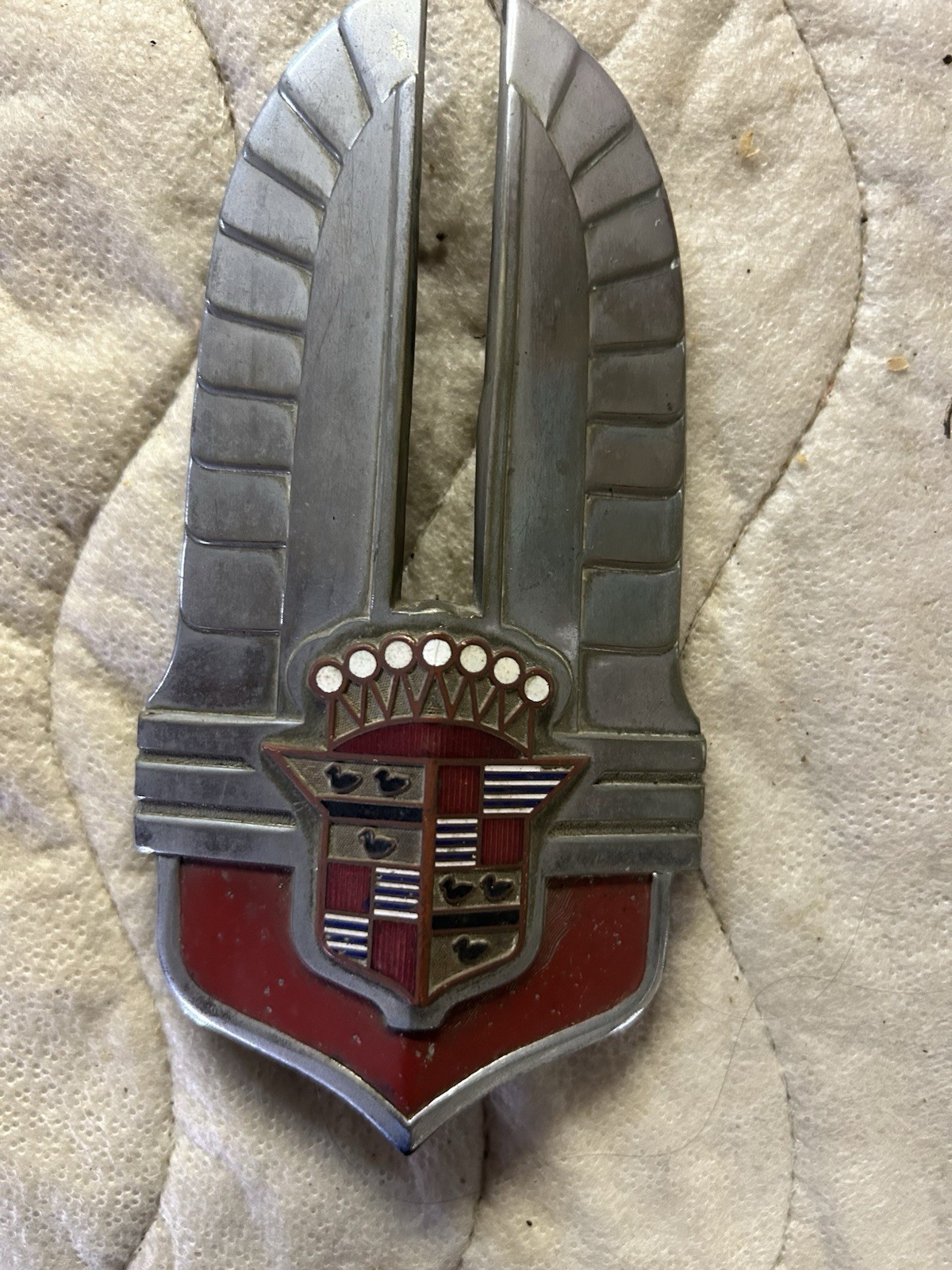 1941 1942 Cadillac OEM Hood Crest Emblem Ornament Original Vintage GM