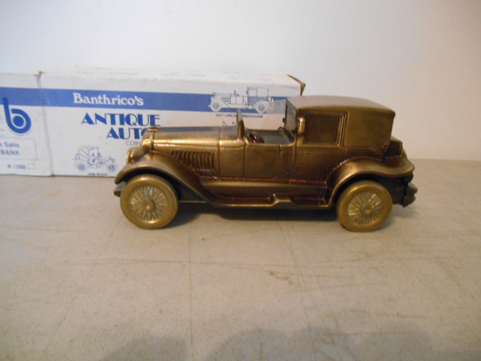 VTG Banthrico Diecast metal coin Bank 1927 Lincoln Brougham w/ Original box VTG Banthrico Diecast metal coin Bank 1927 Lincoln Brougham w/ Original box