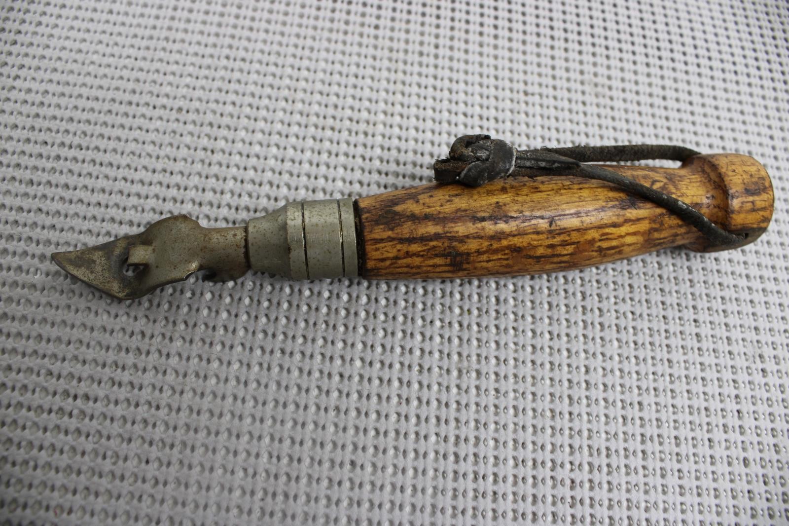 Vintage EDLUND Wooden Handled Combination Tool Bottle & Can Opener 7 3/4 Vintage EDLUND Wooden Handled Combination Tool Bottle & Can Opener 7 3/4