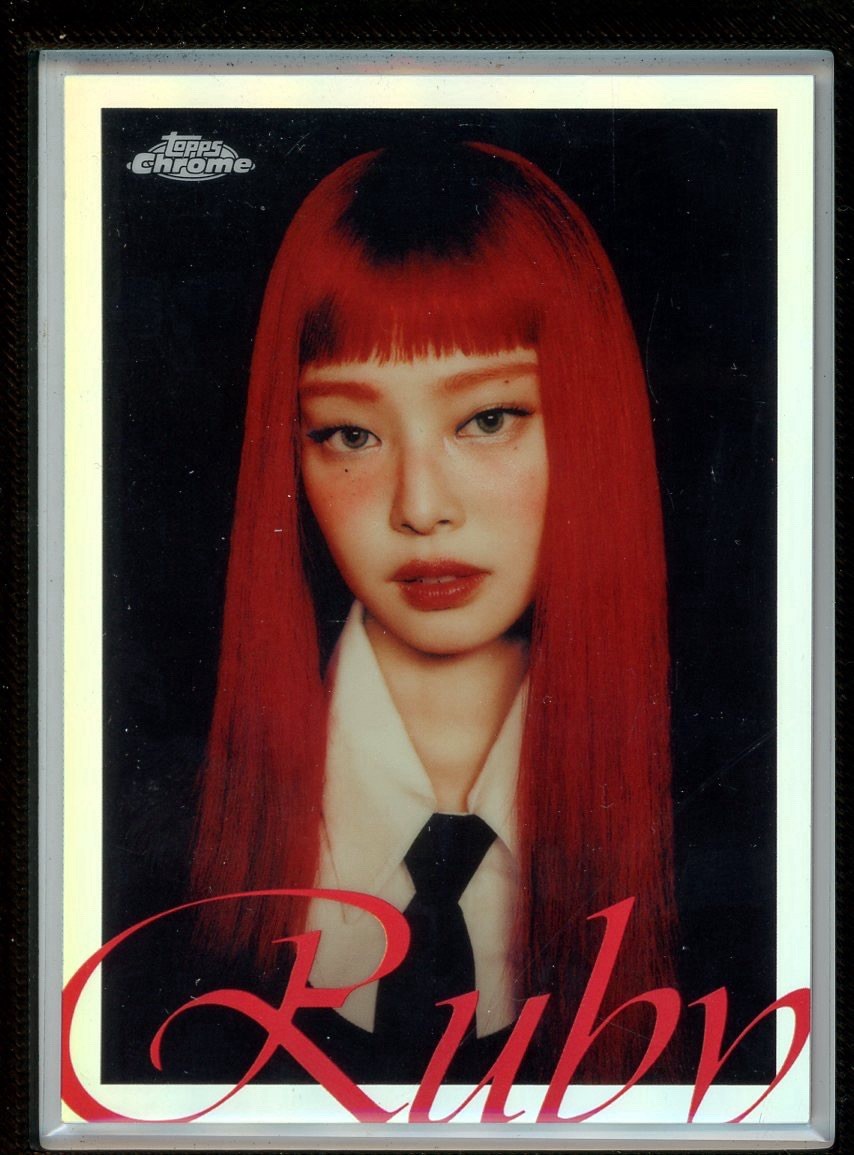 2026 Topps Chrome Jennie Ruby Red Close Up SP 2026 Topps Chrome Jennie Ruby Red Close Up SP