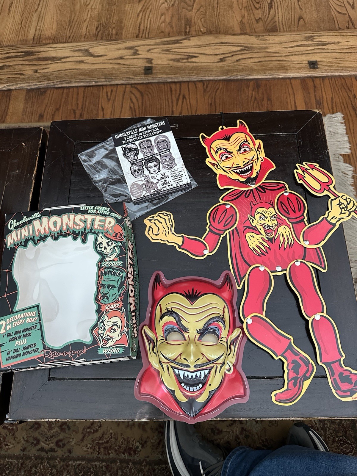 Ghoulsville Mini Monster Retro-A-Go-Go Mask Devil  Red Halloween 18