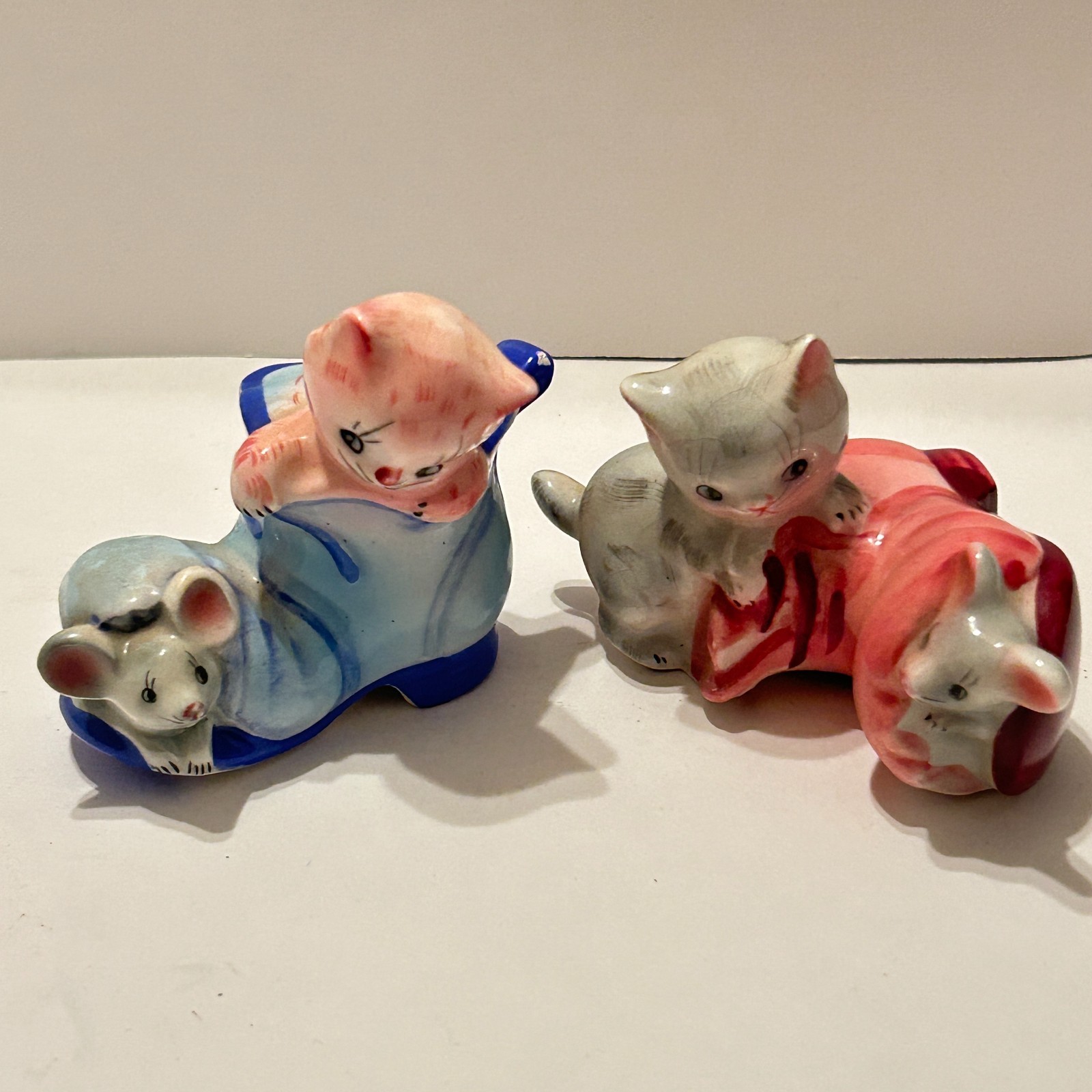 Vtg 50s PY Japan Anthropomorphic Cat Mouse Shoe Salt Pepper Shaker Set B