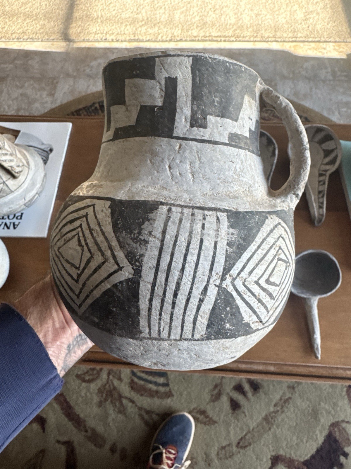 Prehistoric Anasazi Tularosa Black on White Pottery Pitcher Sell As Is (17) Prehistoric Anasazi Tularosa Black on White Pottery Pitcher Sell As Is (17)