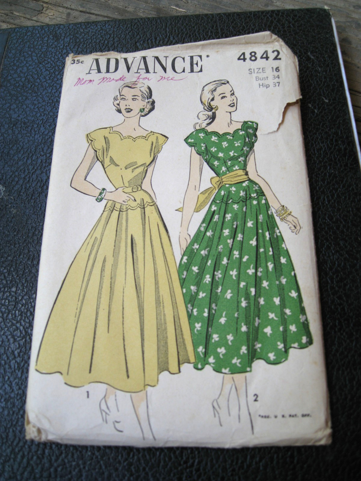 Vtg 40s Advance 4842 Misses' Sz 16 (34/28/37) Day Dress
