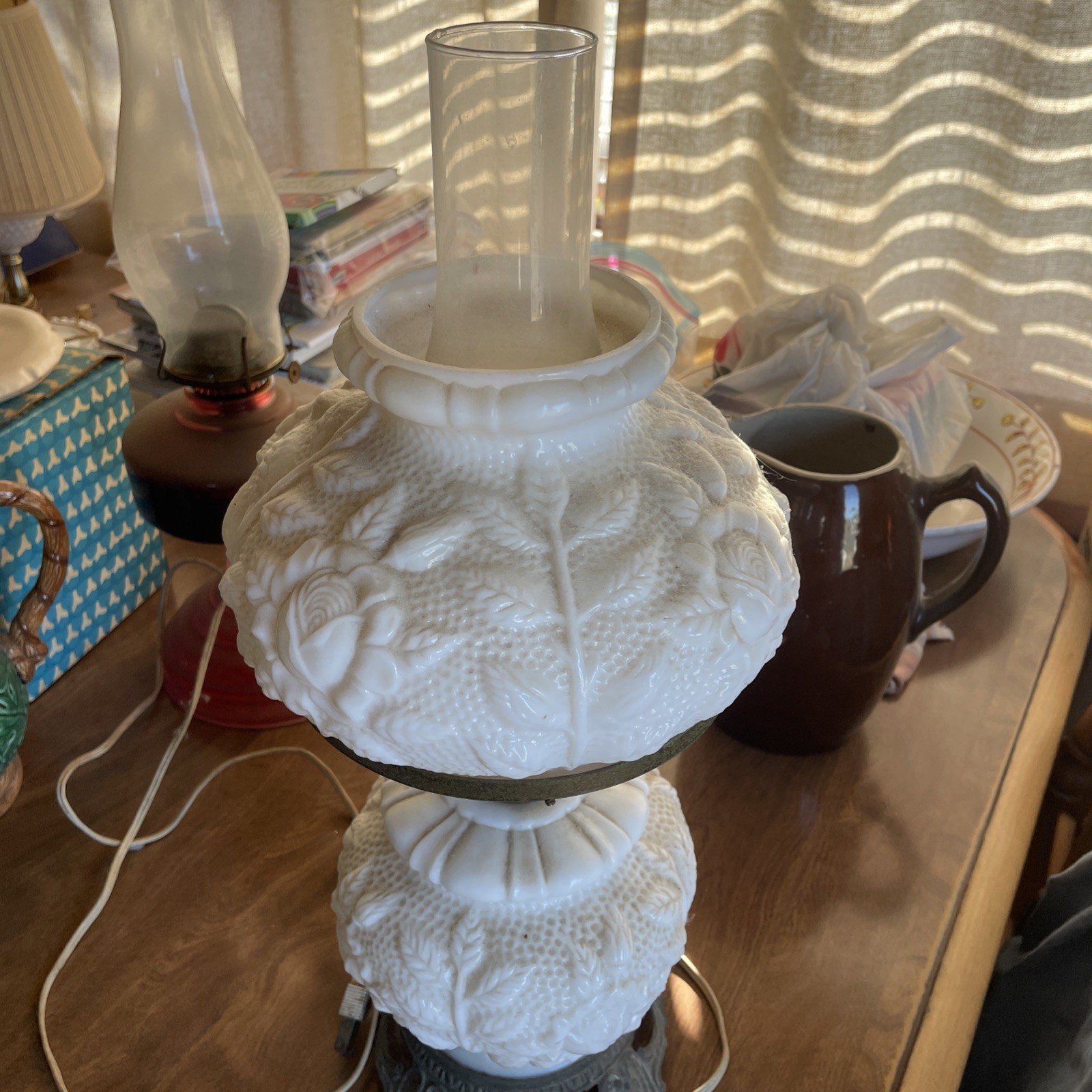 Vintage Fenton White Milk Glass Roses & AGone With The Wind Lamp Vintage Fenton White Milk Glass Roses & AGone With The Wind Lamp