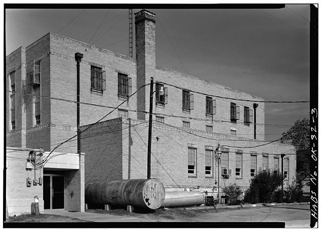 Photo:Stillwater Oklahoma Adair County Courthouse 1930s Rear Elevation