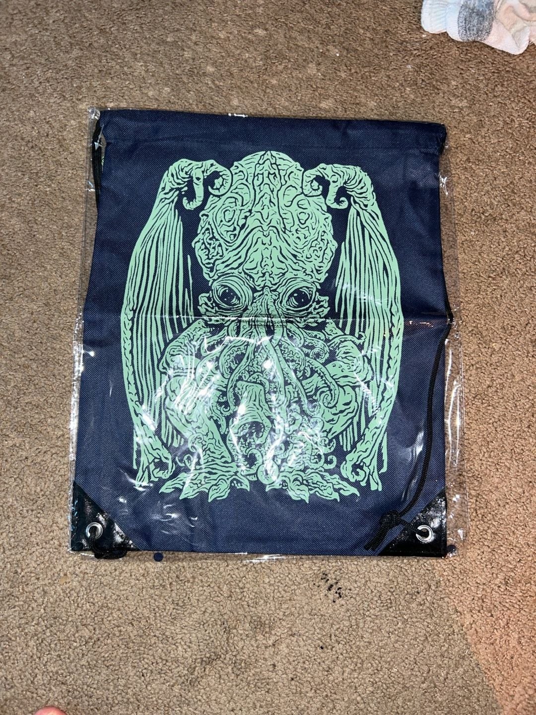 Loot Crate H.P. Lovecraft Cthulhu Green Glow-In-The-Dark Drawstring Bag