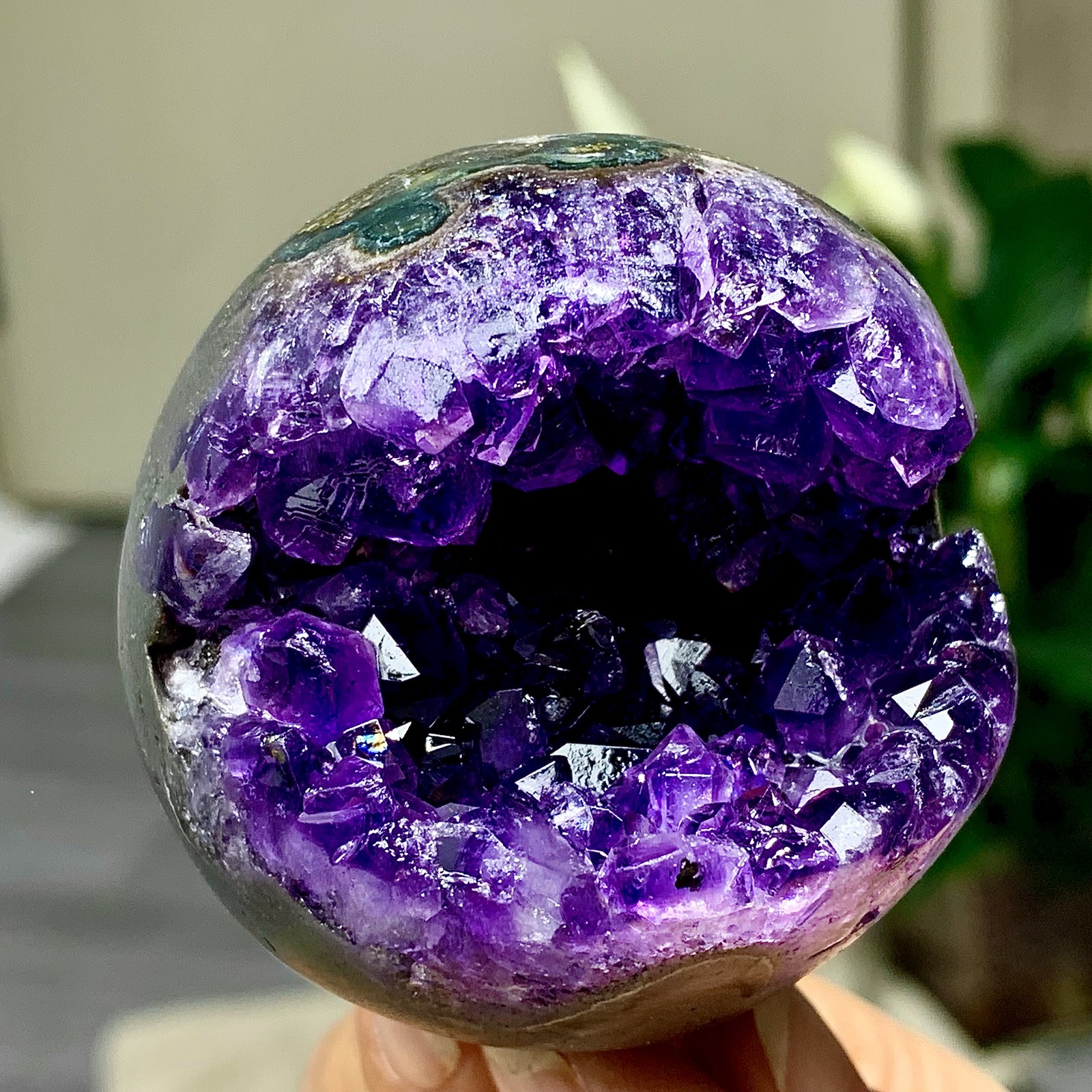 210G Natural Uruguayan Amethyst Quartz Open Smile Ball Healing