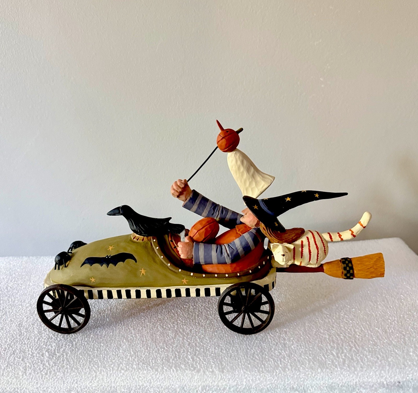 Vtg Williraye Studio Folk Art Full Moon Derby Witch Crow Cat Pumpkins In Car