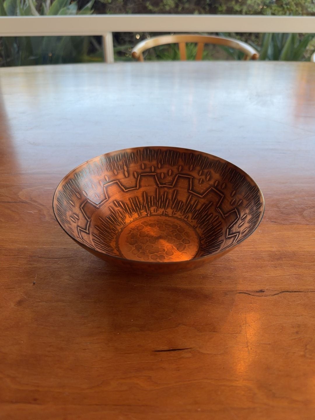 Wall Handarbeit Mid-Century Modern Hammered Copper Bowl Made in Germany