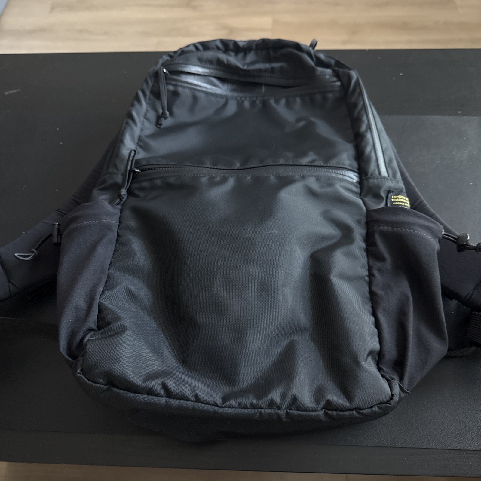 London Bridge Trading LBT-8005ALV - 14L Low Viz Daypack, black, Made in USA London Bridge Trading LBT-8005ALV - 14L Low Viz Daypack, black, Made in USA