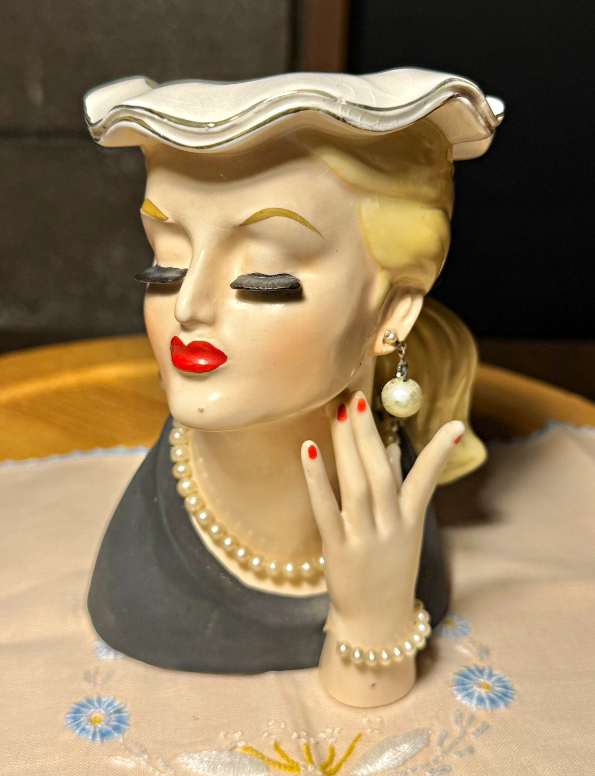 VTG 6” MCM 1956 Napco Japan Ceramic Lady Head Vase C2636C Blonde Ponytail Pearls VTG 6” MCM 1956 Napco Japan Ceramic Lady Head Vase C2636C Blonde Ponytail Pearls