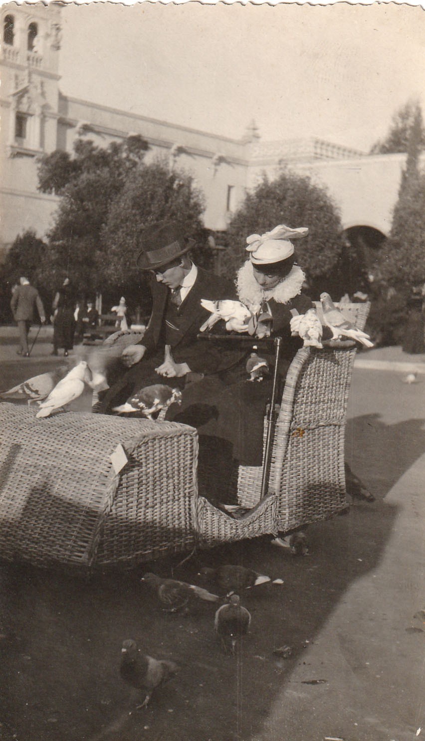 Antique Photo 1915 Panama California EXPO San Diego Wicker Electriquette Pigeons