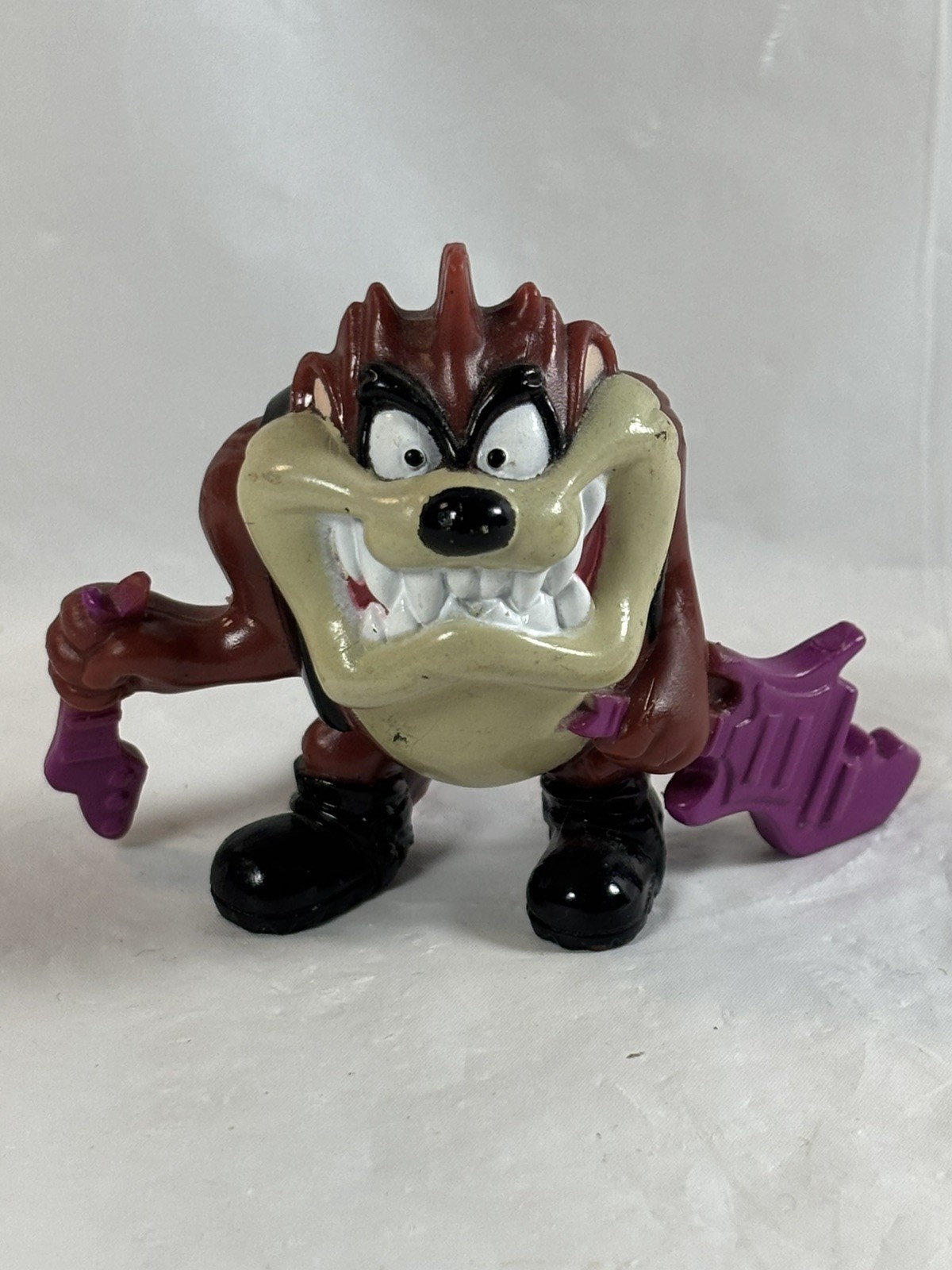 Vintage Looney Tunes Tas the Tasmanian Devil Rock Band Musician PVC figurine Vintage Looney Tunes Tas the Tasmanian Devil Rock Band Musician PVC figurine