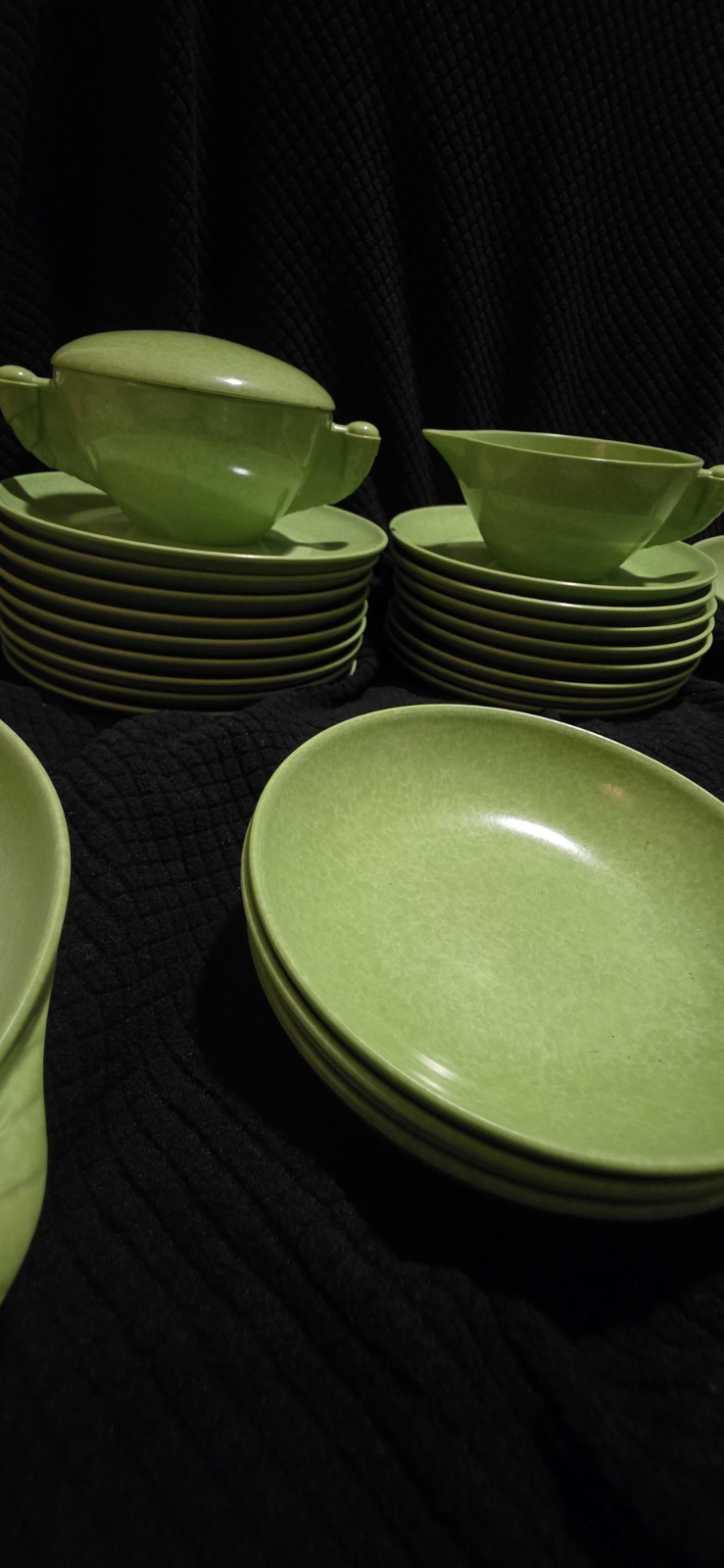 VTG Mid Century Melmac Dinnerware Set Chartreuse Lime Green Atomic MCM 37pc  Lot