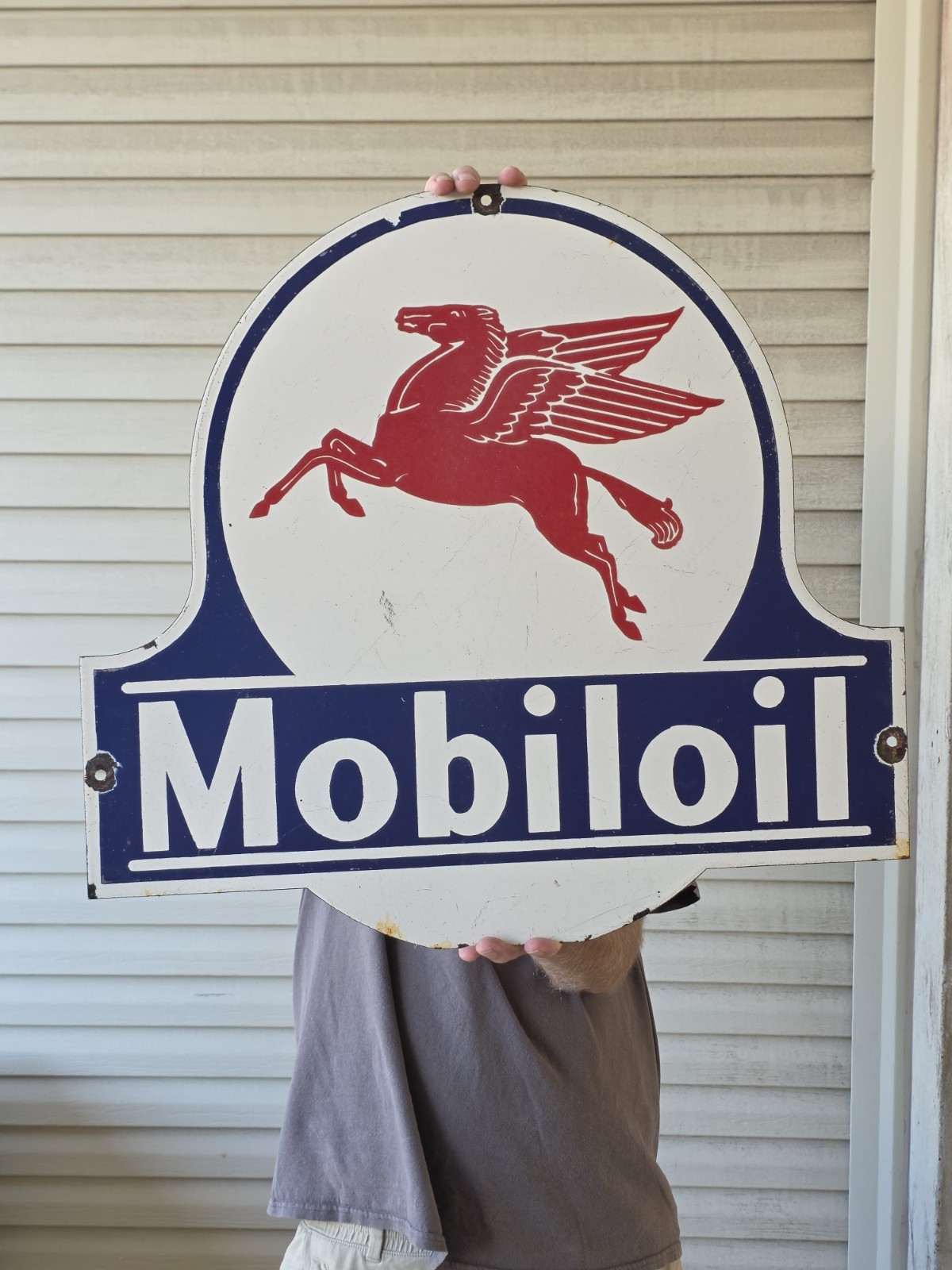 GIANT VINTAGE MOBILOIL PEGASUS PORCELAIN GAS STATION SIGN 24 GIANT VINTAGE MOBILOIL PEGASUS PORCELAIN GAS STATION SIGN 24