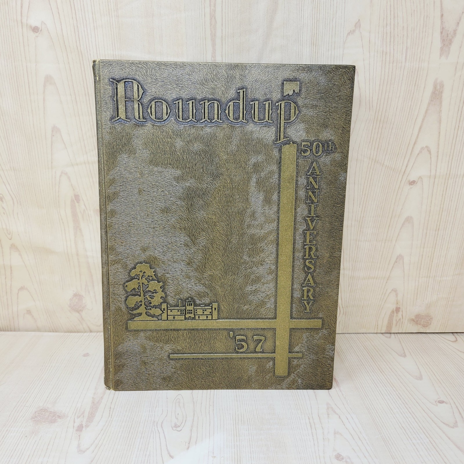ROUNDUP HIGHSCHOOL YEARBOOK GREAT FALLS MONTANA 1957