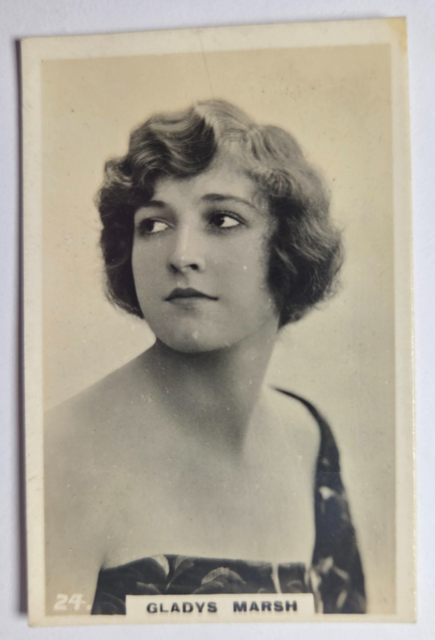 1926 BAT Beauties 2nd Series Tobacco #24 Gladys Marsh 1926 BAT Beauties 2nd Series Tobacco #24 Gladys Marsh