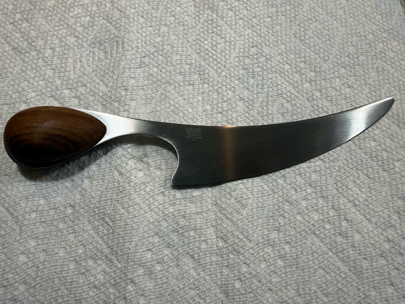 DANSK Designs Stainless Steel Cheese Knife Teak Handle International Thailand