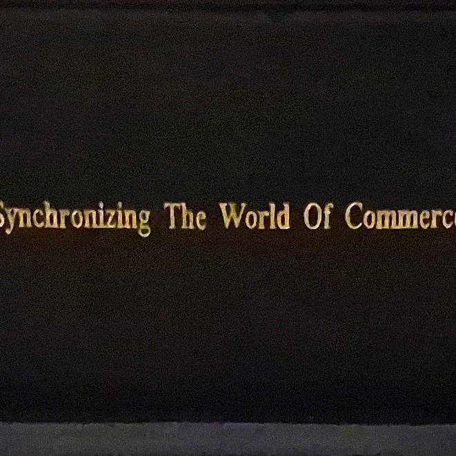 Vintage 4Gold UPS medallion set. Synchronizing The World Of Commerce. W/ Case