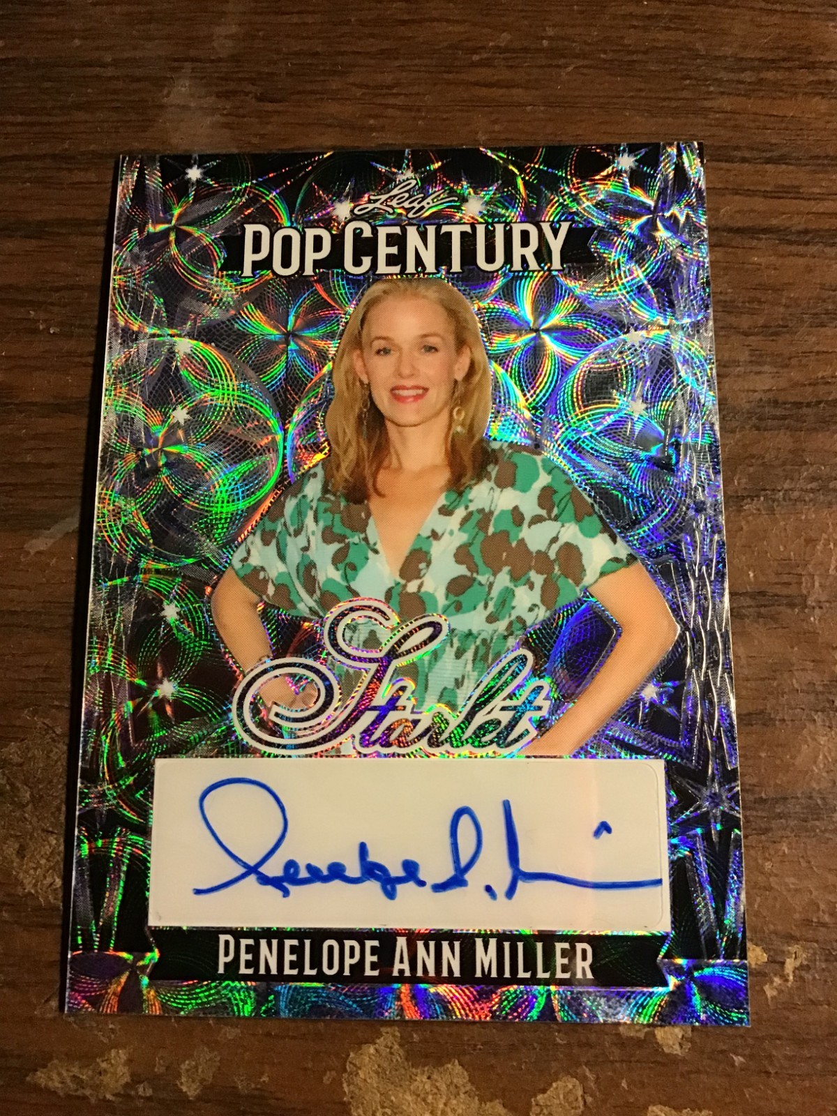 Penelope Ann Miller 2024 Leaf Metal Pop Century Light Blue Swirls Starlet Auto Penelope Ann Miller 2024 Leaf Metal Pop Century Light Blue Swirls Starlet Auto