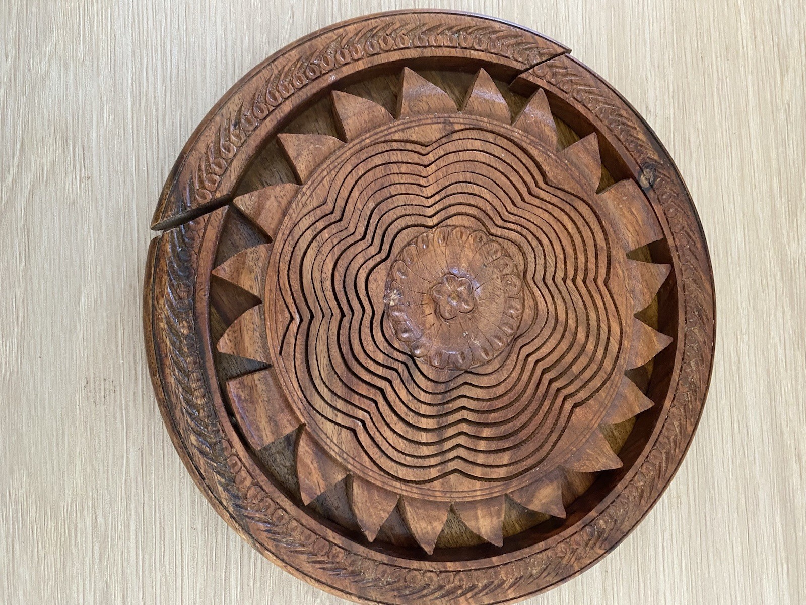 Handmade Collapsible Carved Wooden Basket Foldable Expandable Spiral Vintage Handmade Collapsible Carved Wooden Basket Foldable Expandable Spiral Vintage