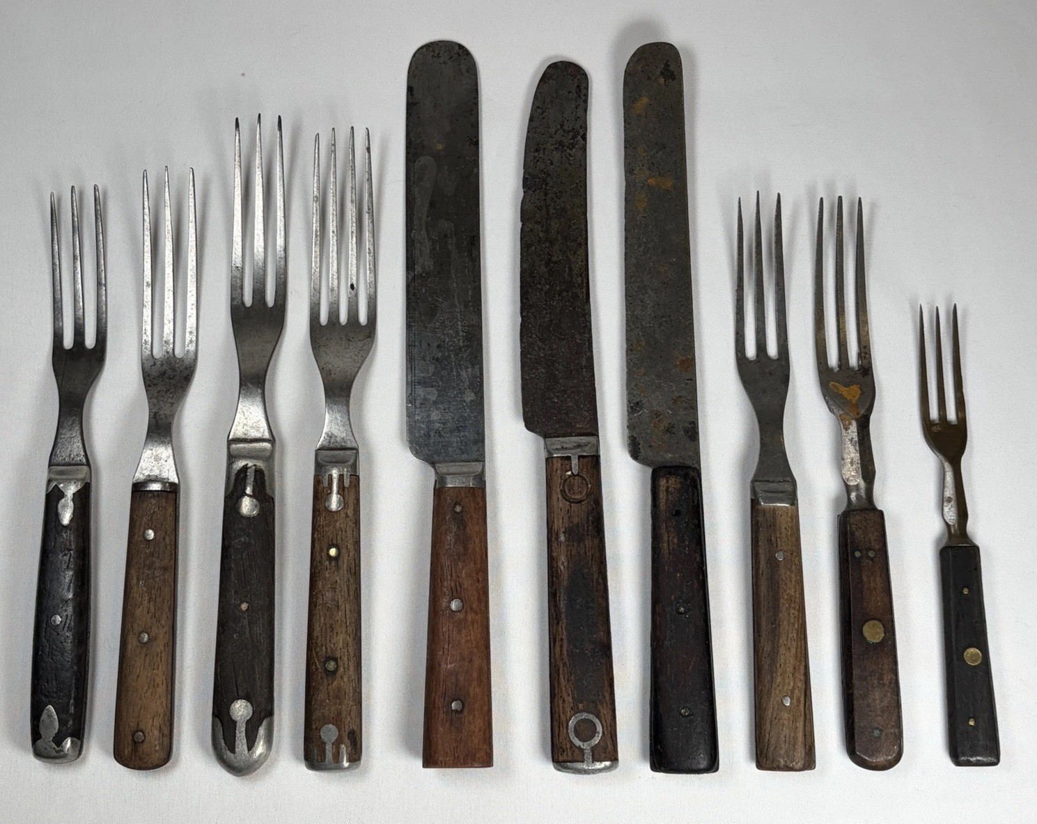 10pc Lot of Random Civil War Era Forks & Knives Wood Handle Primitive Flatware