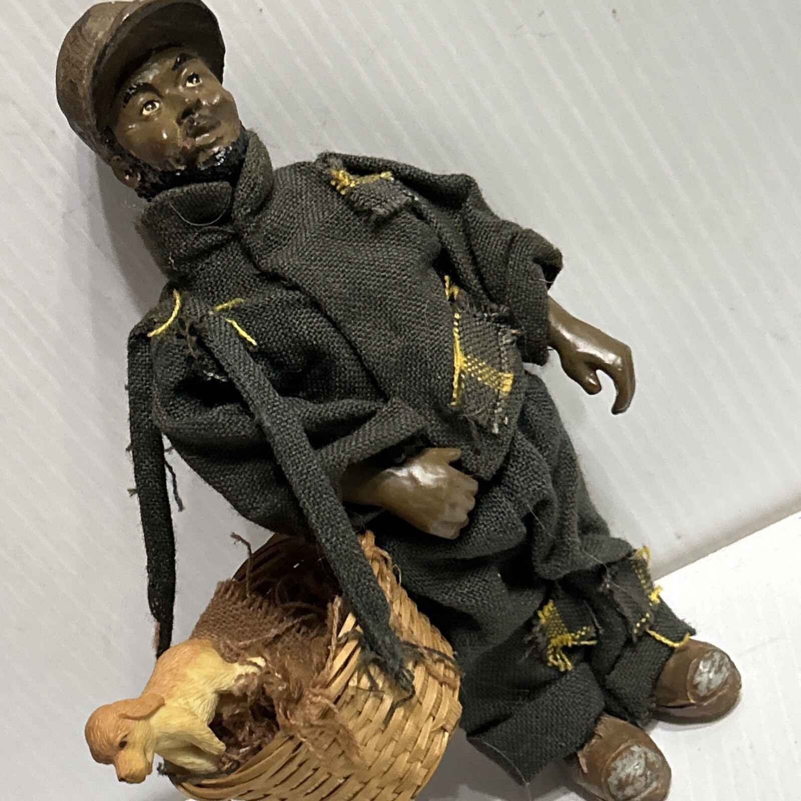 Vtg Hobo Junction Fast Finger Jake Porcelain Clown Doll Dog Basket /18c