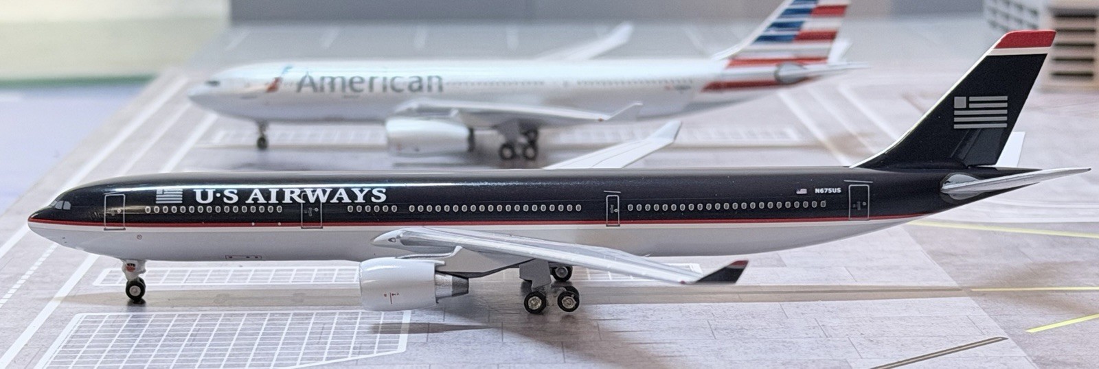 Aeroclassics US Airways Airbus A330-300 1:400 N675US ACN675US
