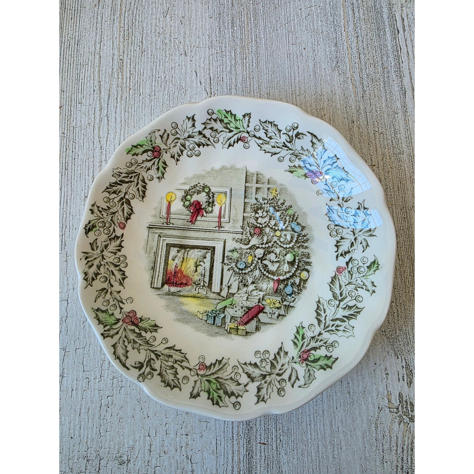 Vintage Johnson bros merry Xmas dessert 5.5