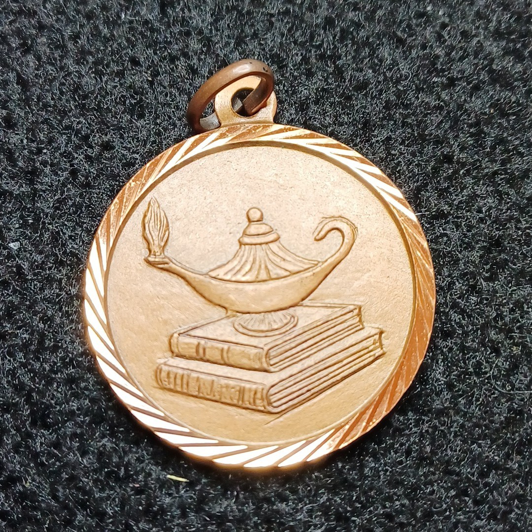 Vintage Academic Medal Lamp & Books Elementary High Schools 1 1/4 Vintage Academic Medal Lamp & Books Elementary High Schools 1 1/4