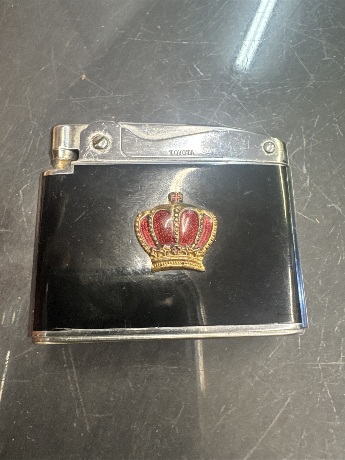 Rare Old Vintage Raised Enamel Copper Crown~Black~TOYOTA MOTOR Co.Prince Lighter