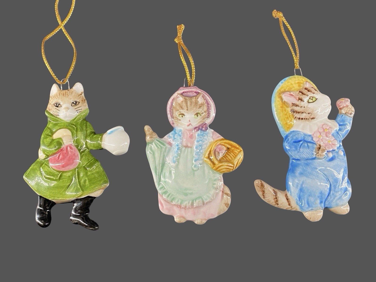 4 Vintage 1983-1984 Schmid Beatrix Potter Porcelain Cat Christmas Ornaments VG+