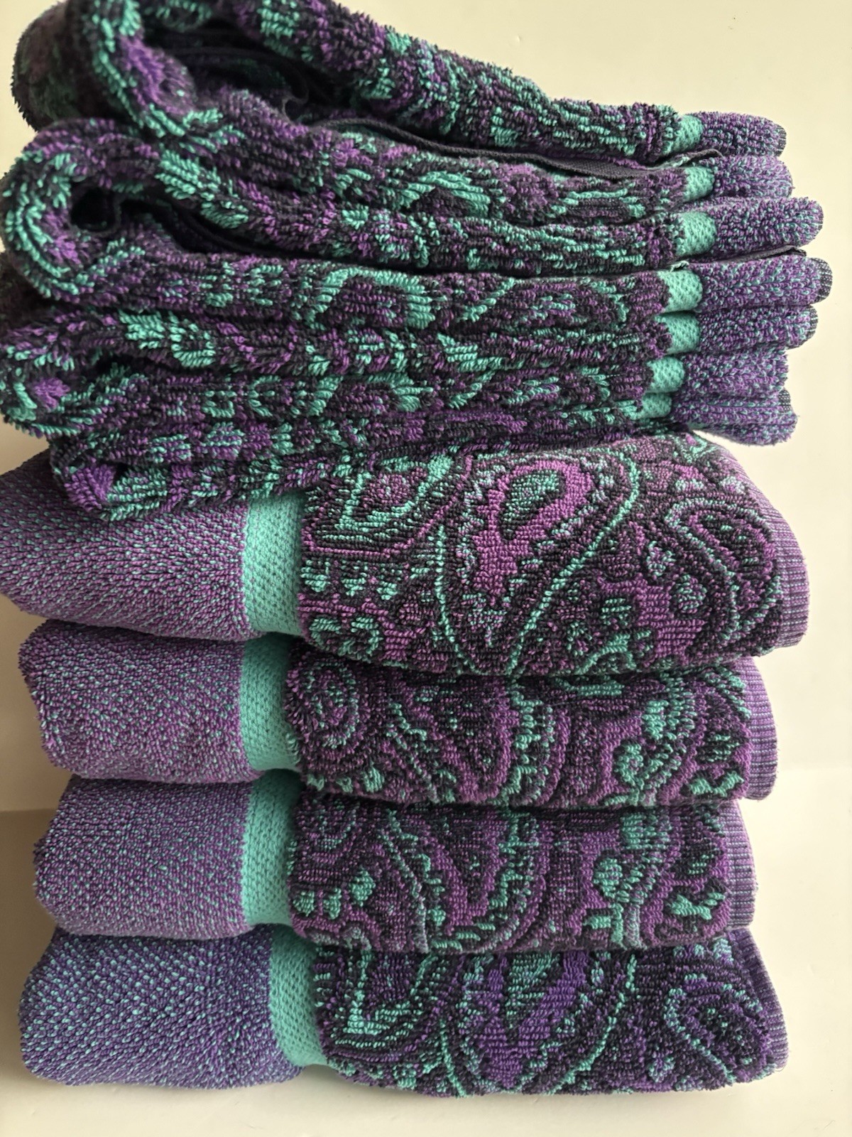 RARE 8 Pc Vtg Fieldcrest Royal Velvet Bath Hand Towels Paisley Purple Teal '80s RARE 8 Pc Vtg Fieldcrest Royal Velvet Bath Hand Towels Paisley Purple Teal '80s
