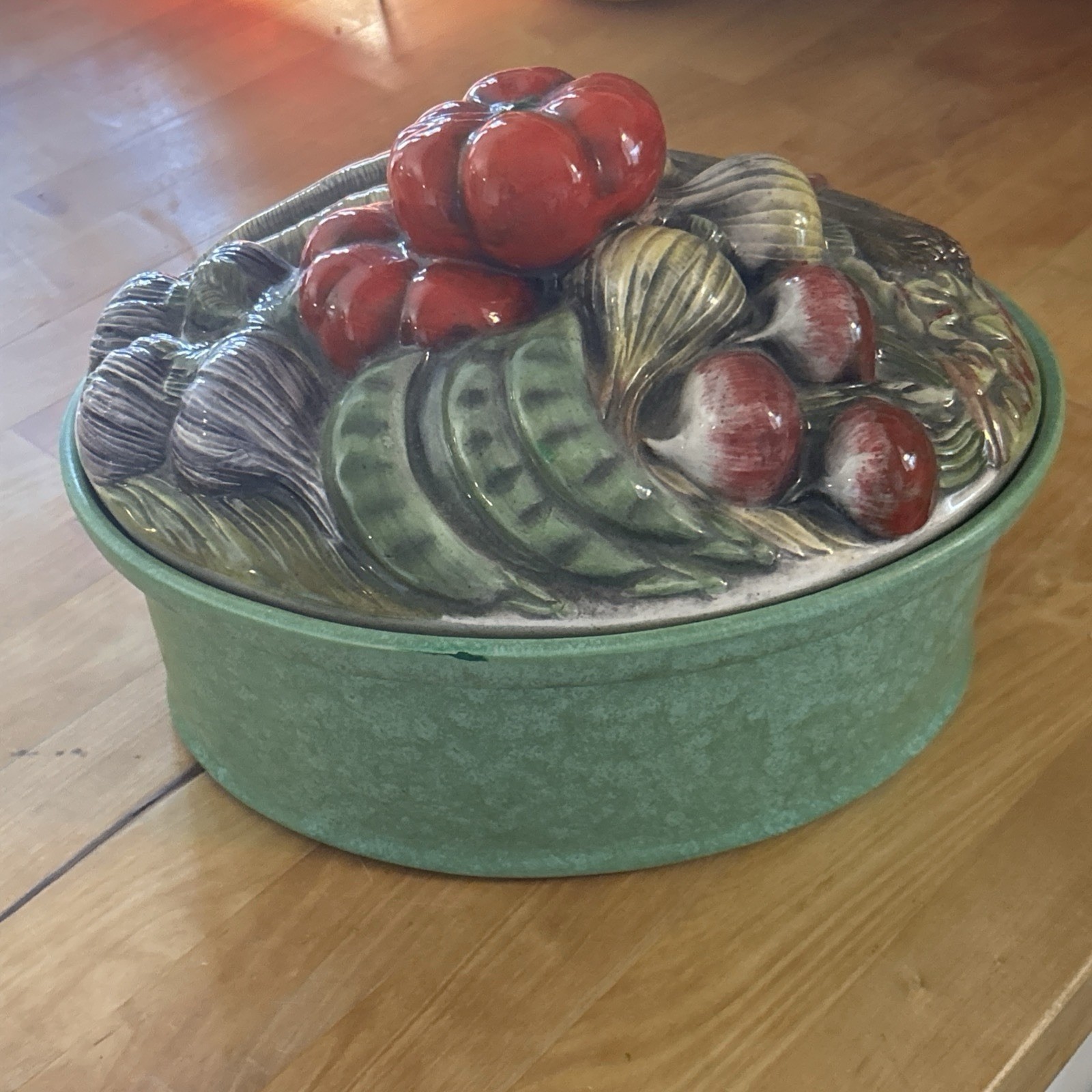 Hand painted Italian soup terrene with vegetables on the lid