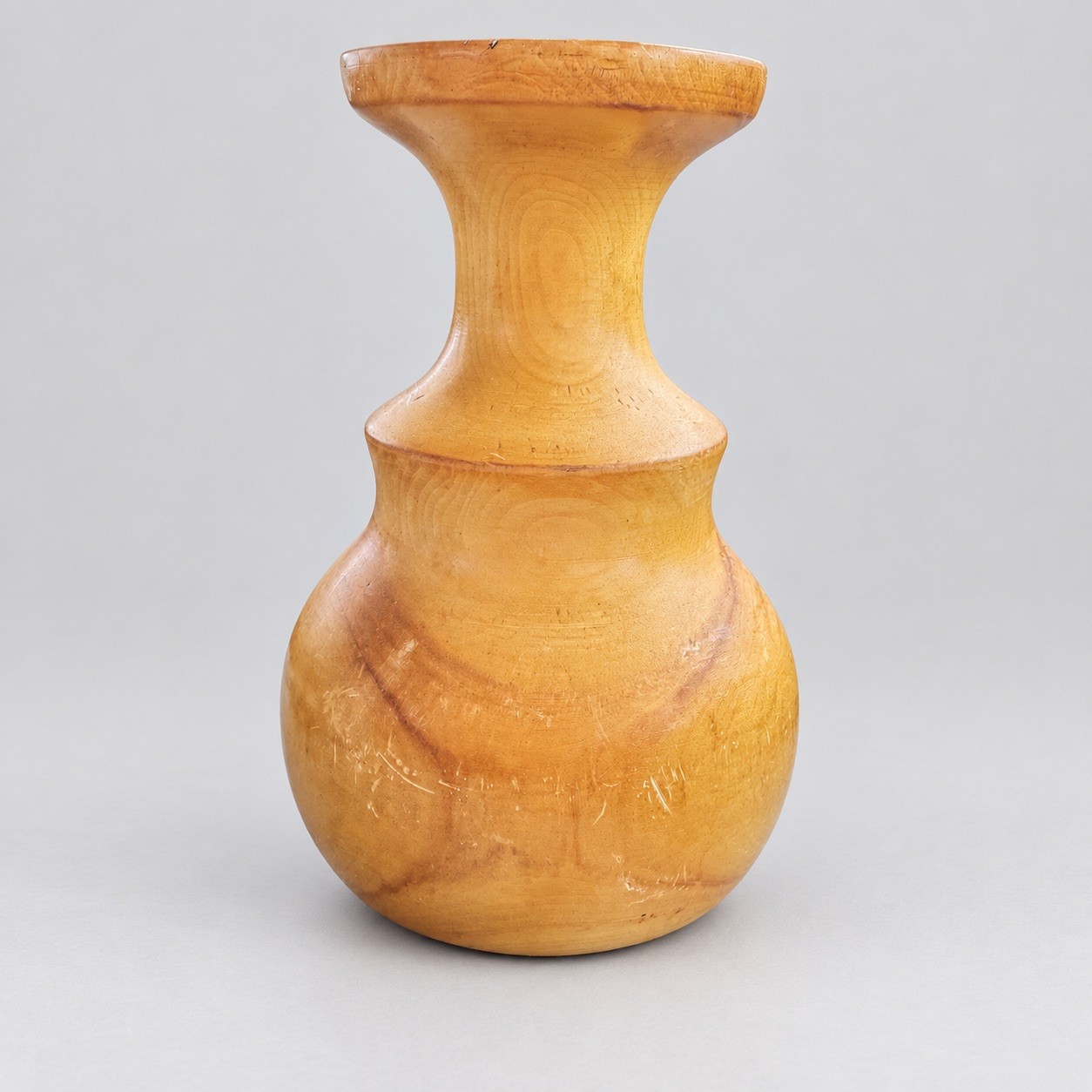 Vintage Paul's Aspen Crafts Hand Turned Aspen Wood Vase Warm Honey Finish 6” Vintage Paul's Aspen Crafts Hand Turned Aspen Wood Vase Warm Honey Finish 6”