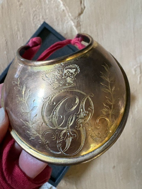 Antique 1800s British Georgian KIng George III Napoleanic Era Gilt Brass Gorget Antique 1800s British Georgian KIng George III Napoleanic Era Gilt Brass Gorget