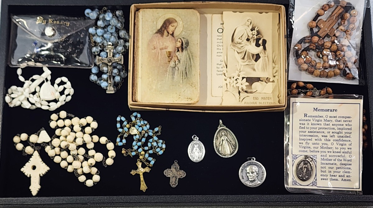 Vintage Catholic Devotional Estate Lot Rosaries Medals Crucifixes Vintage Catholic Devotional Estate Lot Rosaries Medals Crucifixes