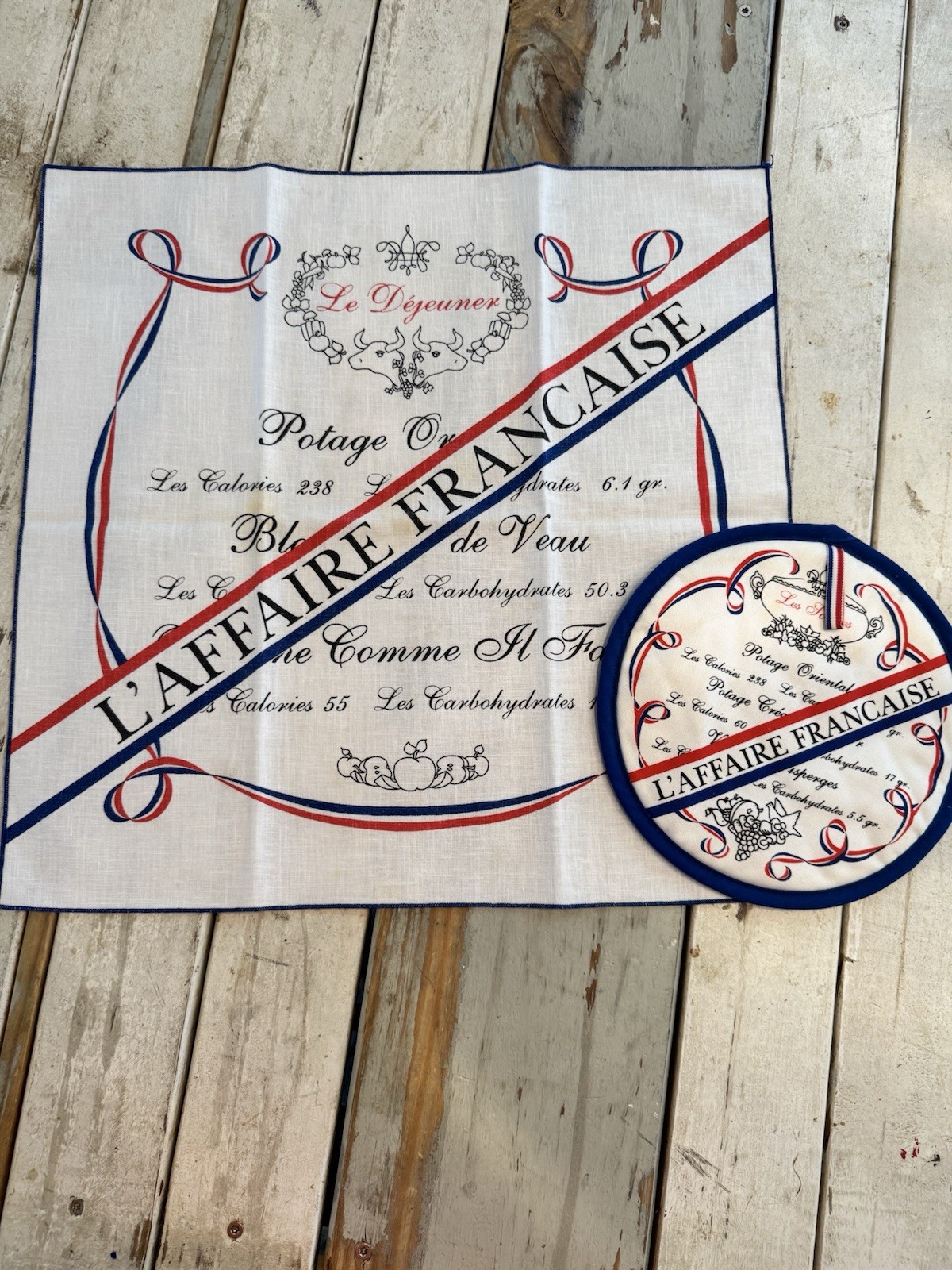 Vintage Dish Towel & Pot Holder L\'affaire francaise France Graphic Red Blue Vintage Dish Towel & Pot Holder L\'affaire francaise France Graphic Red Blue