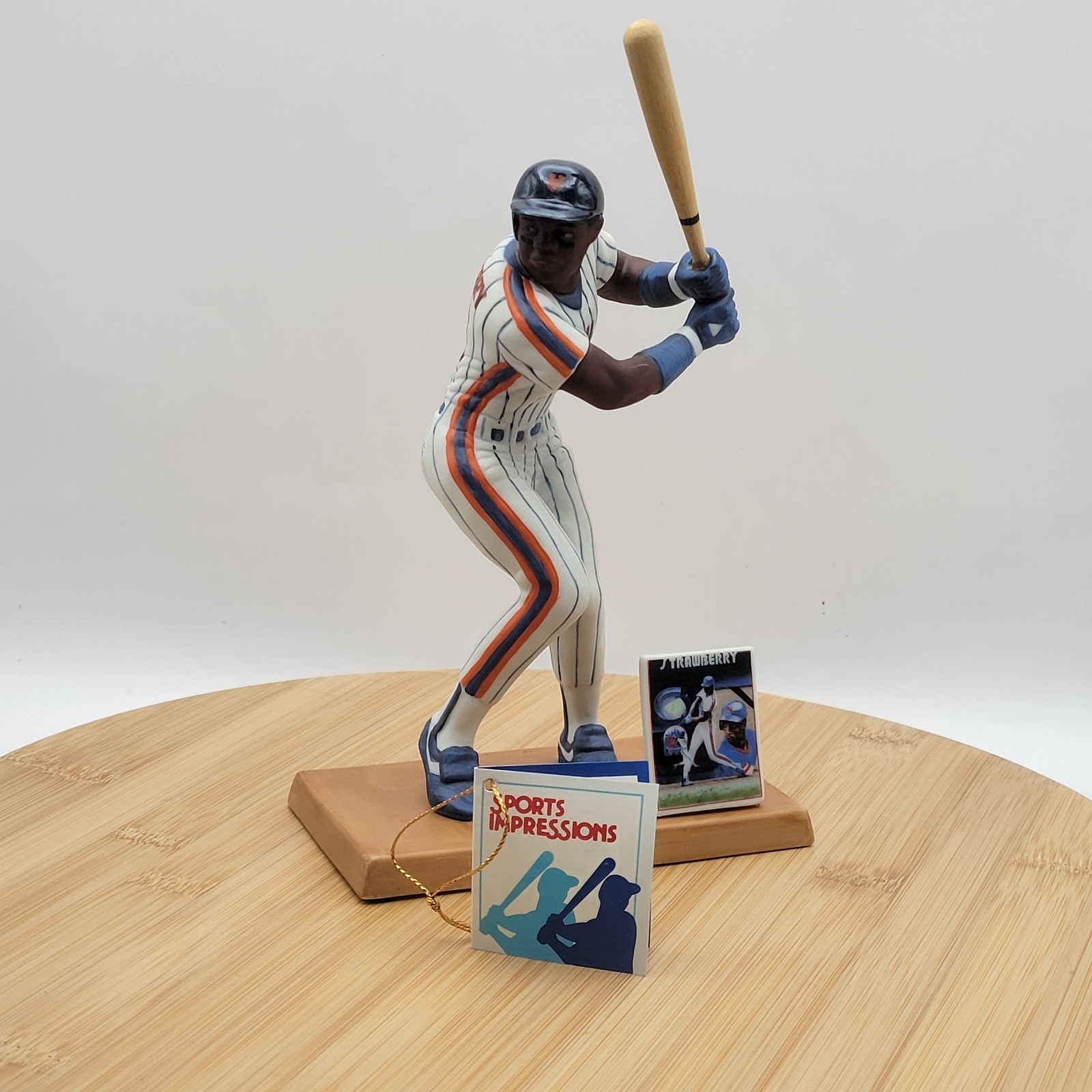 Darryl Strawberry 1989 Sports Impressions NY Mets Figurine Limited Edition 0654 Darryl Strawberry 1989 Sports Impressions NY Mets Figurine Limited Edition 0654