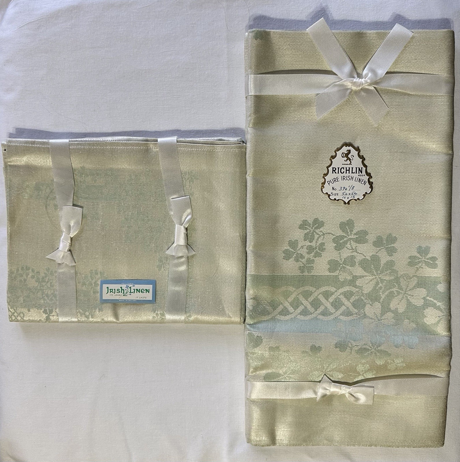 Vintage Richlin Pure Irish Linen Tablecloth & Napkins Set, NOS Green Shamrock Vintage Richlin Pure Irish Linen Tablecloth & Napkins Set, NOS Green Shamrock